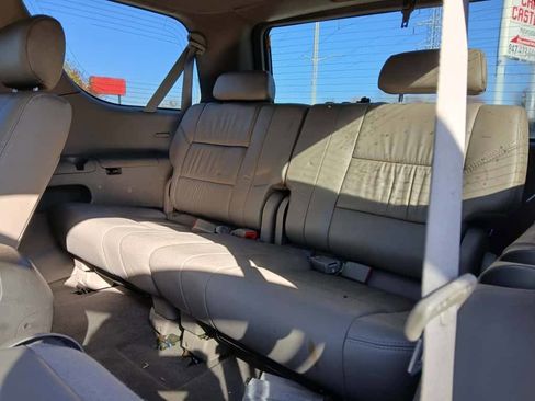 Used 2005 Toyota Sequoia Limited image 19