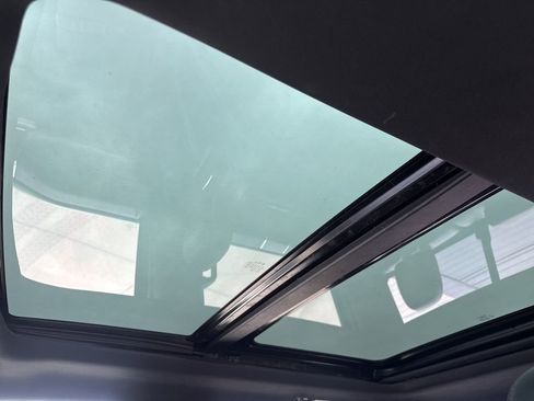 Used 2018 Ford F350 Platinum image 22