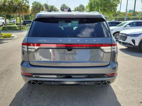 Certified 2025 Lincoln Aviator Reserve w/ Jet Appearance Package AWD/4WD image 5