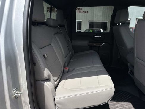 Used 2023 Chevrolet Silverado 2500 LT w/ Convenience Package AWD/4WD image 9