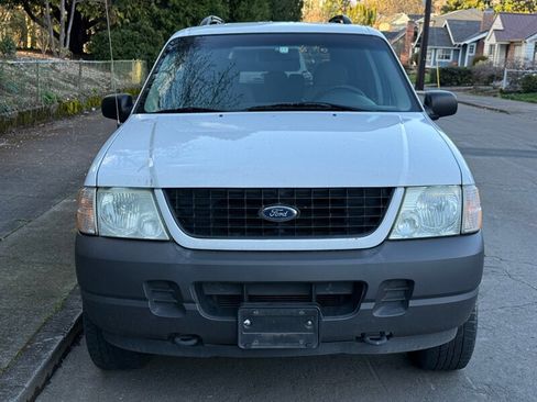 Used 2003 Ford Explorer XLS image 4