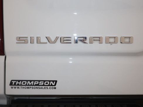 Used 2024 Chevrolet Silverado 1500 ZR2 AWD/4WD image 37