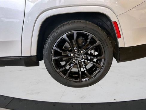 Certified 2024 Jeep Grand Wagoneer L Series II w/ Quick Order Packagew 28T image 38