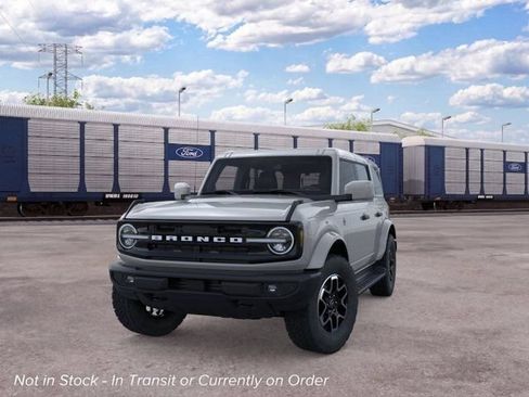 New 2026 Ford Bronco Outer Banks AWD/4WD image 2