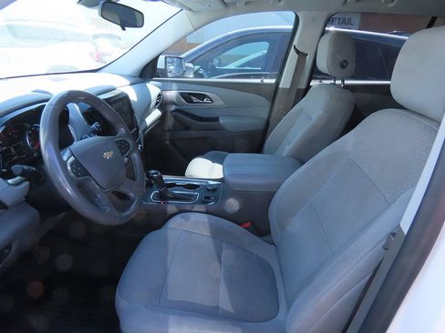 Used 2018 Chevrolet Traverse LT FWD image 10