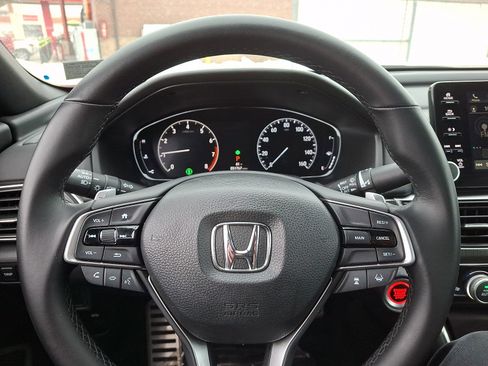 Used 2019 Honda Accord Sport image 25