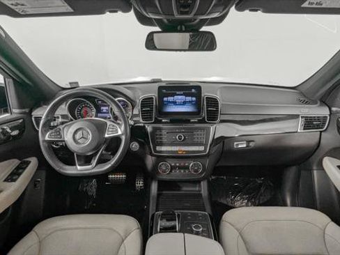 Used 2018 Mercedes-Benz GLE 43 AMG 4MATIC image 26