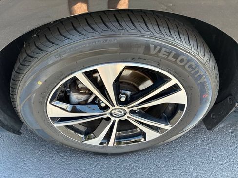 Certified 2023 Nissan Sentra SV w/ All-Weather Package FWD image 12