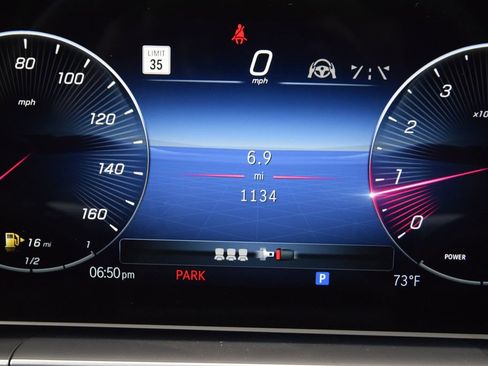 Used 2025 Mercedes-Benz GLE 450 4MATIC Coupe image 26