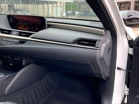 Used 2019 Lexus ES 350 F Sport w/ Accessory Package 2 image 18