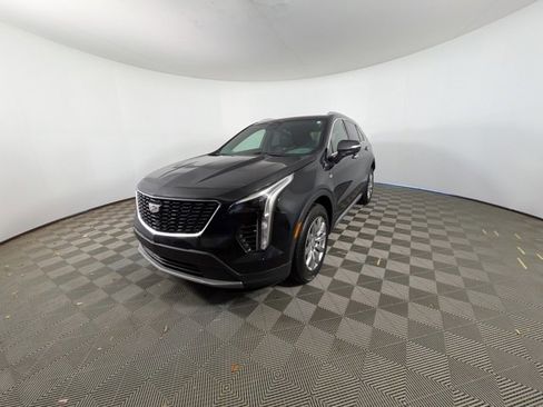 Certified 2023 Cadillac XT4 Premium Luxury w/ Cold Weather Package image 29