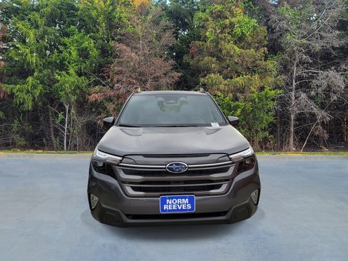 New 2026 Subaru Forester Premium image 2