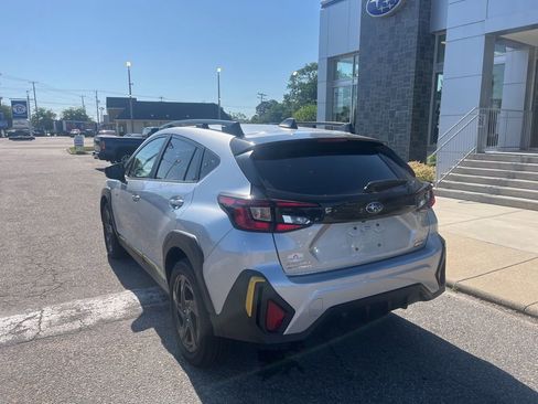 Used 2025 Subaru Crosstrek 2.5i Sport w/ Crosstrek Mirror Package AWD/4WD image 6