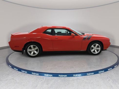 Used 2009 Dodge Challenger R/T image 5