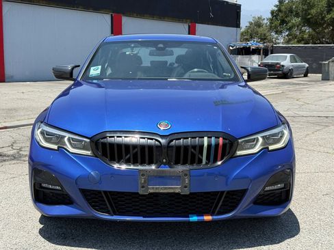 Used 2019 BMW 330i xDrive Sedan w/ M Sport Package AWD/4WD image 2