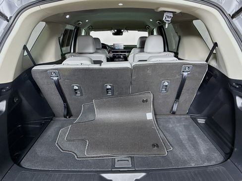 Used 2024 Honda Pilot EX-L image 33