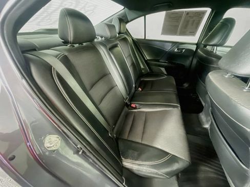 Used 2016 Honda Accord Sport image 26
