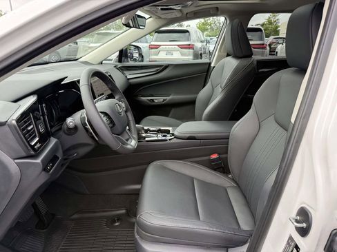 Used 2025 Lexus NX 250 AWD w/ Accessory Package (2T) image 13