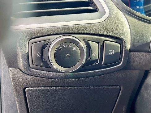 Used 2024 Ford Edge SEL image 10