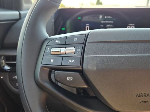 Used 2026 Kia Sportage X-Line AWD/4WD image 32