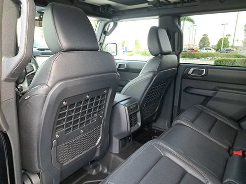 New 2026 Ford Bronco Badlands image 12