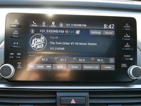 Used 2018 Honda Accord EX image 20