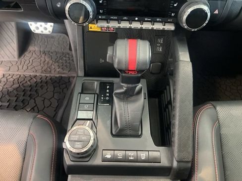 Used 2025 Toyota Tacoma TRD Pro AWD/4WD image 22