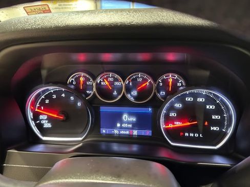 Used 2021 Chevrolet Silverado 1500 LT Trail Boss AWD/4WD image 26