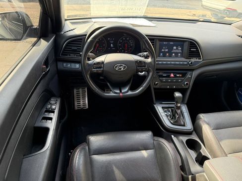 Used 2018 Hyundai Elantra Sport image 14