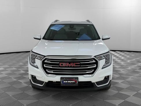 Used 2024 GMC Terrain SLT w/ Infotainment Package II AWD/4WD image 8