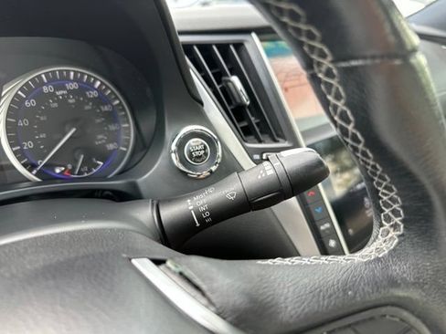 Used 2018 INFINITI Q60 3.0t Luxe w/ Sensory Package 3.0T Luxe RWD image 21