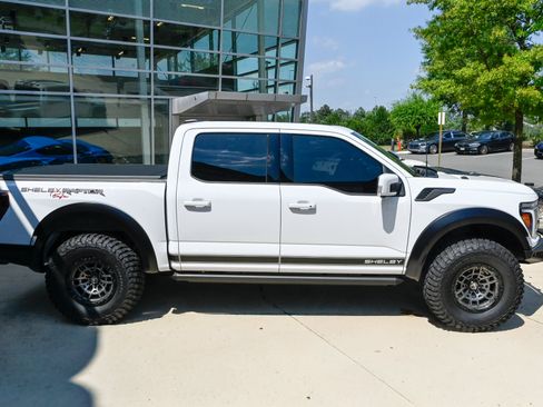 Used 2024 Ford F150 Raptor AWD/4WD image 4