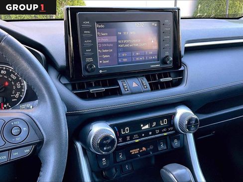 Certified 2022 Toyota RAV4 XLE Premium AWD/4WD image 7