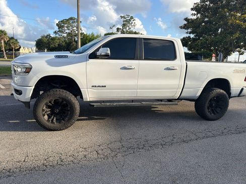 Used 2020 RAM 1500 Big Horn AWD/4WD image 3