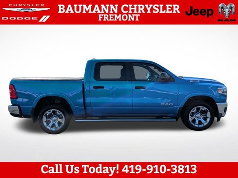 Used 2025 RAM 1500 Big Horn AWD/4WD image 6