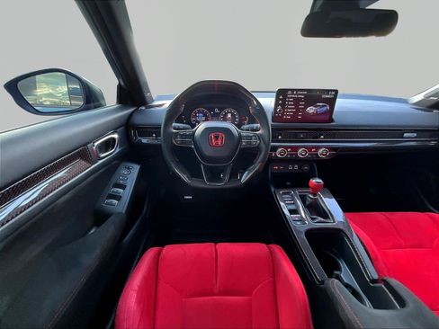 Used 2025 Honda Civic Type R image 8