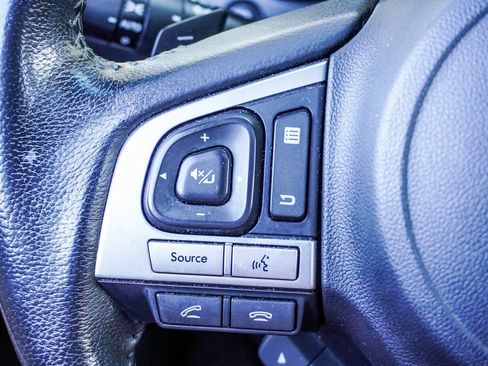 Used 2017 Subaru Outback 2.5i Limited image 25