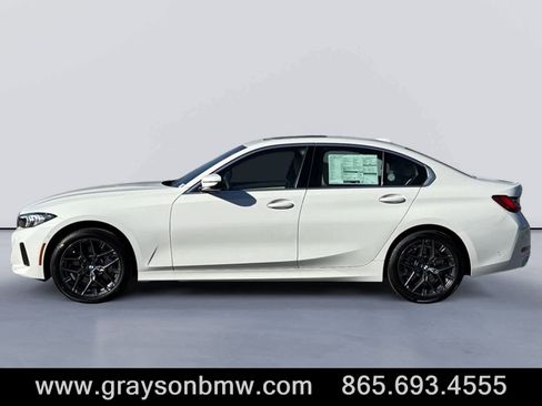 Used 2026 BMW 330i Sedan w/ Convenience Package image 6