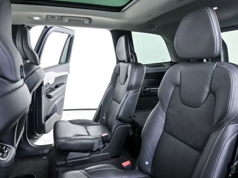 Used 2023 Volvo XC90 B6 Ultimate image 23