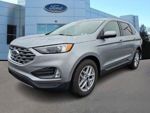 Certified 2022 Ford Edge SEL w/ Convenience Package image 3