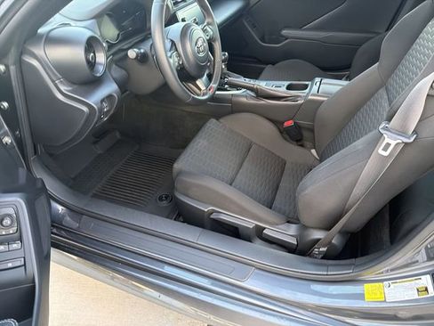 Certified 2023 Toyota GR86 RWD image 23
