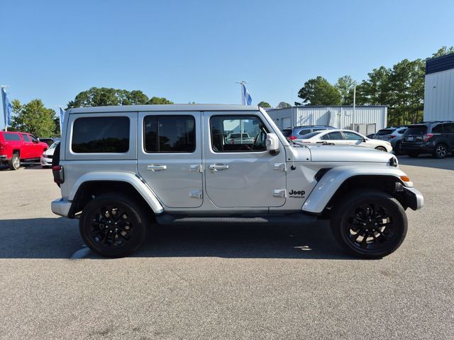 Used 2022 Jeep Wrangler Unlimited Sahara AWD/4WD image 2