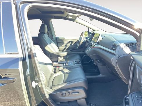 Used 2025 Honda Odyssey Sport-L image 15