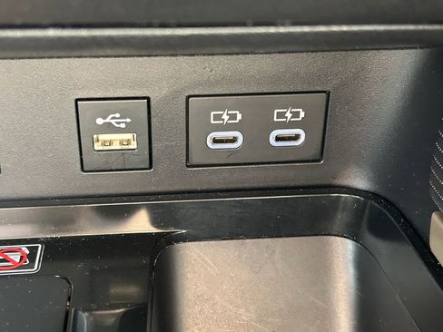 Certified 2025 Toyota Camry SE FWD image 28