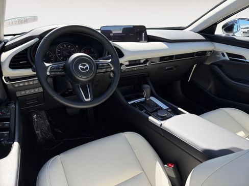 New 2026 MAZDA MAZDA3 2.5 Turbo Sedan w/Premium Plus image 15