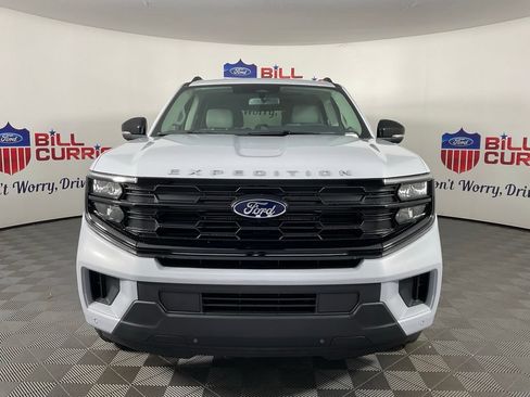 New 2026 Ford Expedition Active RWD image 8