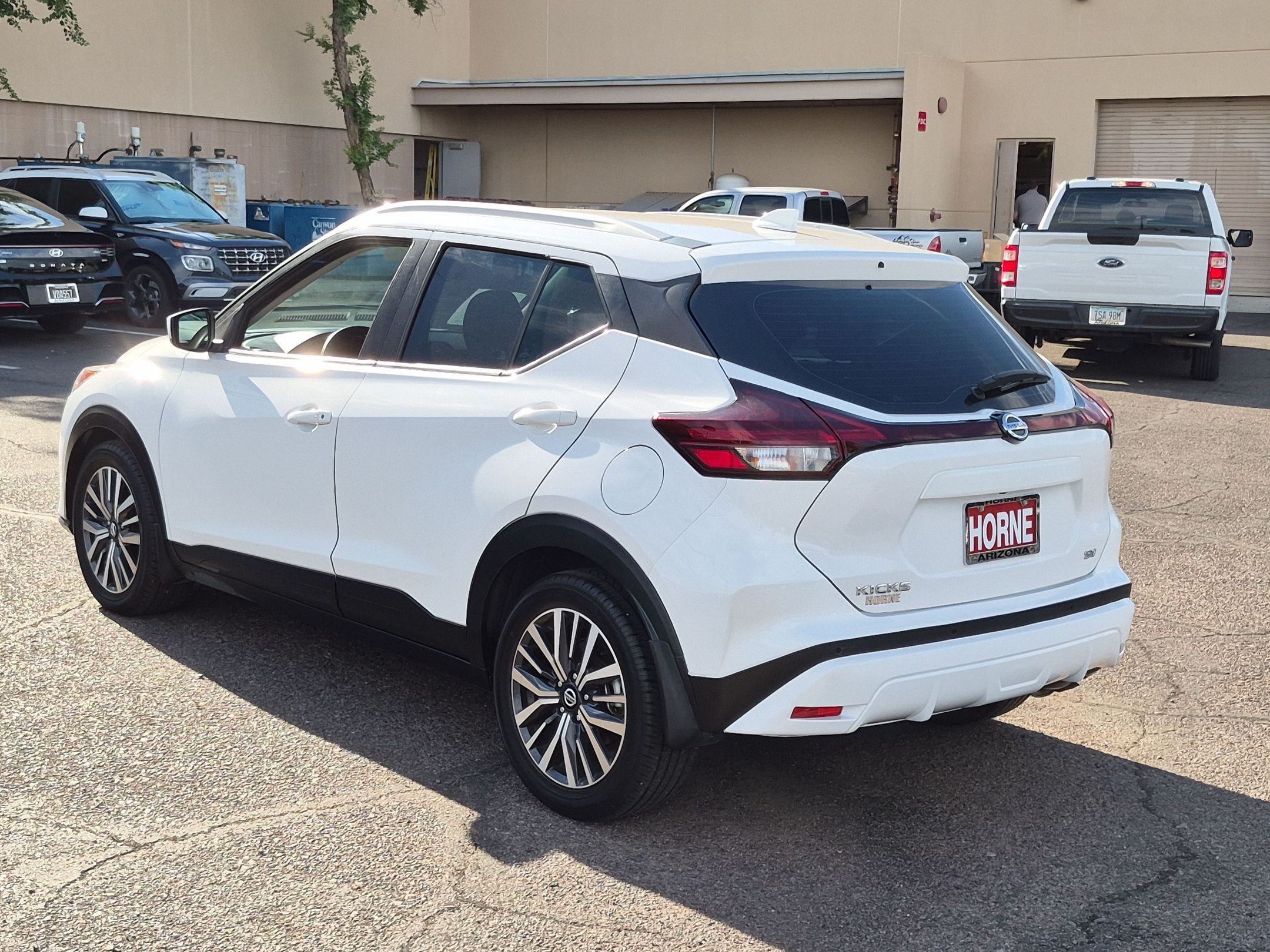Used 2021 Nissan Kicks SV FWD image 8