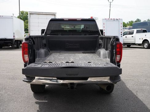 Used 2023 GMC Sierra 2500 SLE AWD/4WD image 11