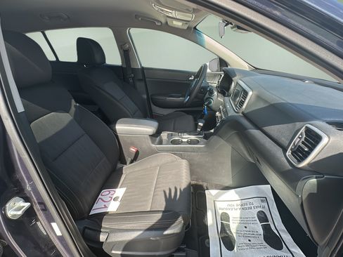 Used 2020 Kia Sportage LX FWD image 15