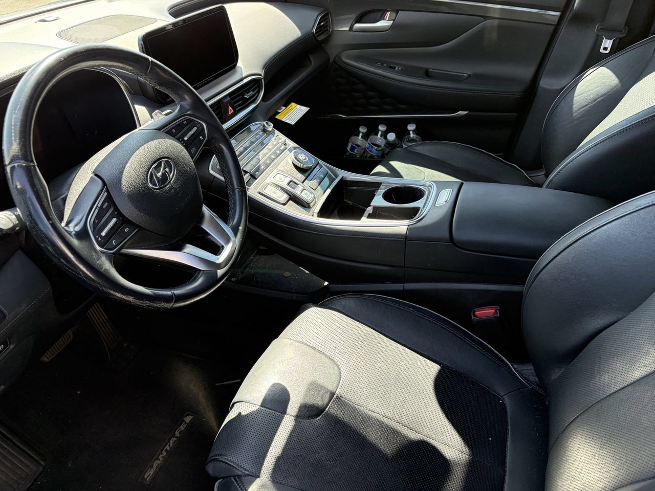 Used 2022 Hyundai Santa Fe SEL w/ Convenience + Premium Package FWD image 6